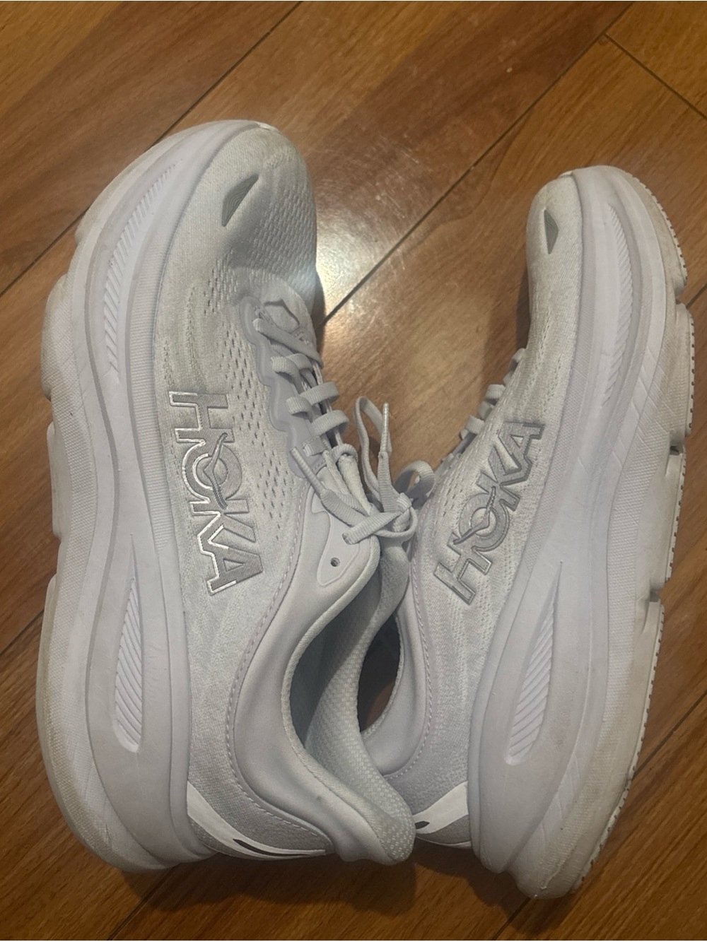 Hoka one one Bondi 9 All-White Women's Running Shoes size 11